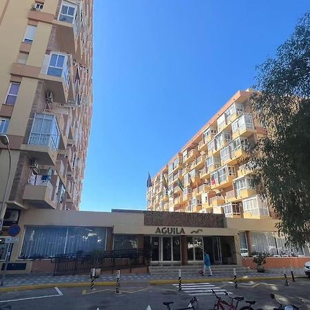 Estudio Aguila Con Vistas Al Mar Benalmádena Esterno foto