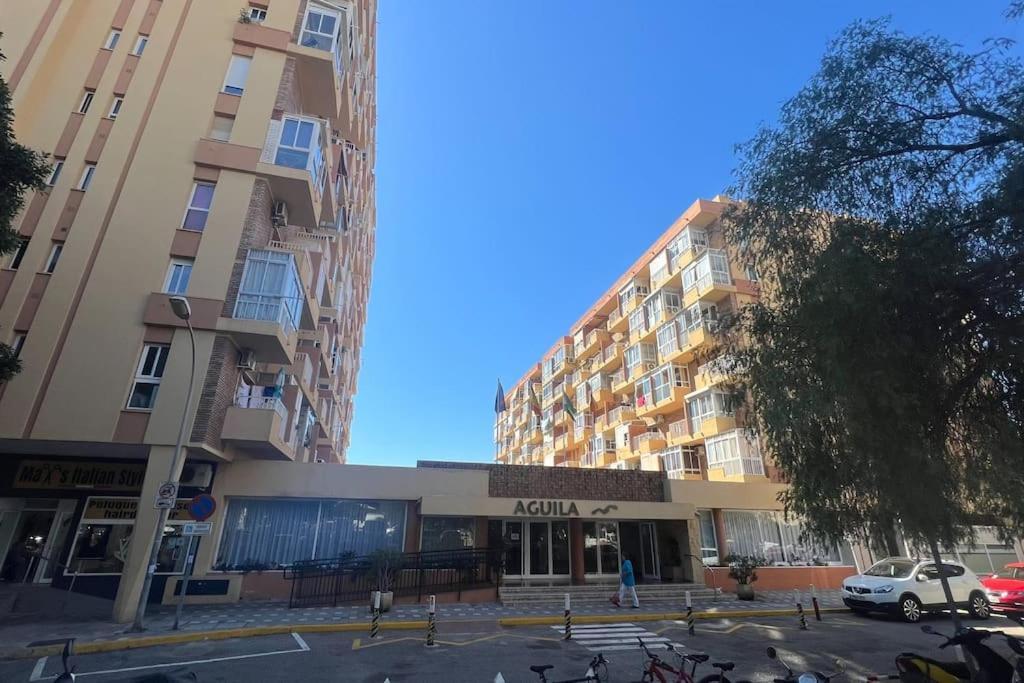 Estudio Aguila Con Vistas Al Mar Benalmádena Esterno foto
