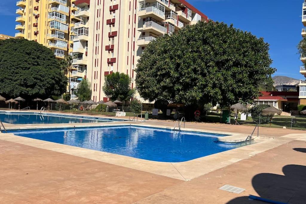 Estudio Aguila Con Vistas Al Mar Benalmádena Esterno foto