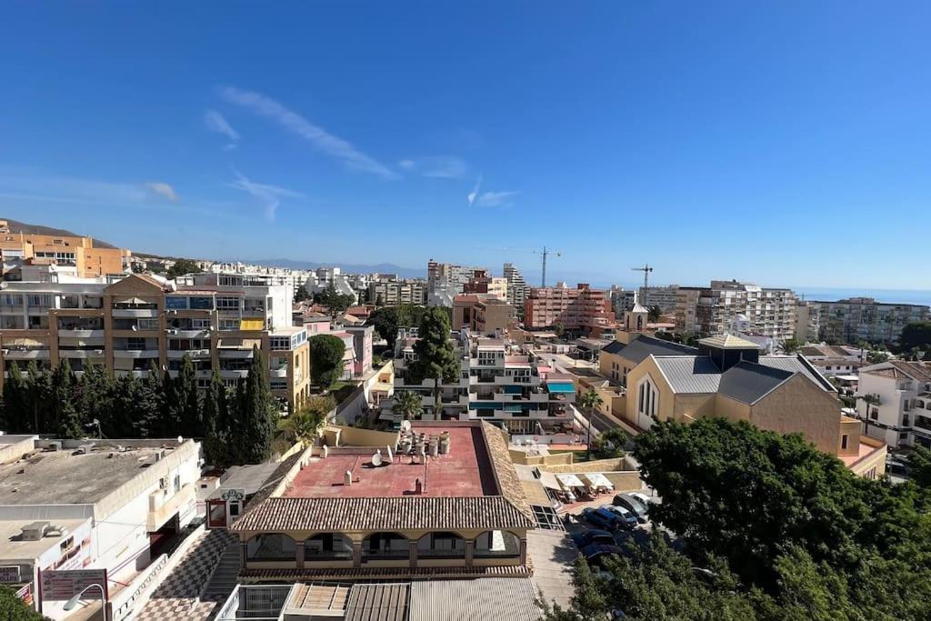 Estudio Aguila Con Vistas Al Mar Benalmádena Esterno foto