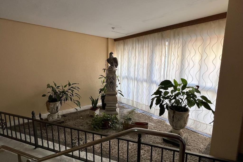 Estudio Aguila Con Vistas Al Mar Benalmádena Esterno foto